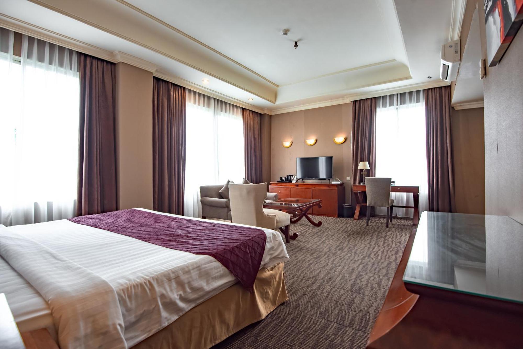 The Mirah Hotel Bogor Zewnętrze zdjęcie