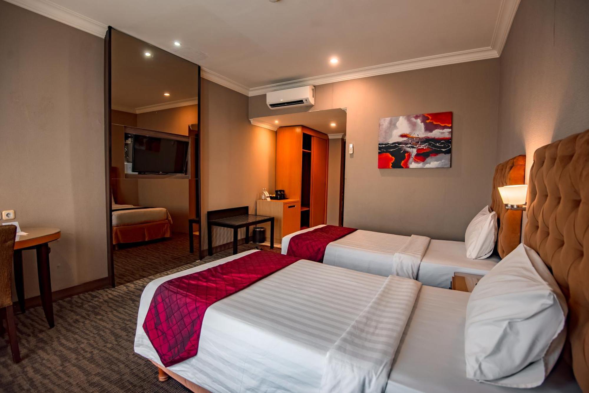 The Mirah Hotel Bogor Zewnętrze zdjęcie